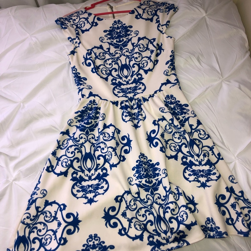Short formal dress